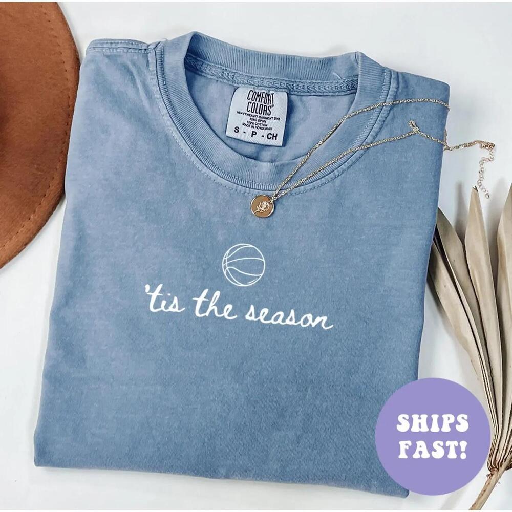 Tis The Season Basketball Player Game Day Sports Mom Shirt